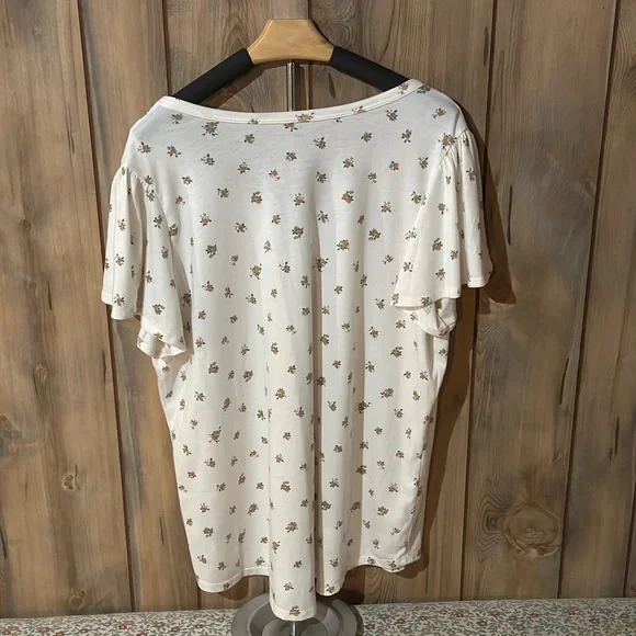 Torrid Flutter Sleeve Tee Size 2X - Picture 5 of 12